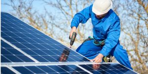 Installation Maintenance Panneaux Solaires Photovoltaïques à Reilhac